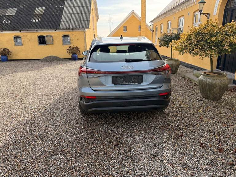 Audi Q4 e-tron 40 Advanced