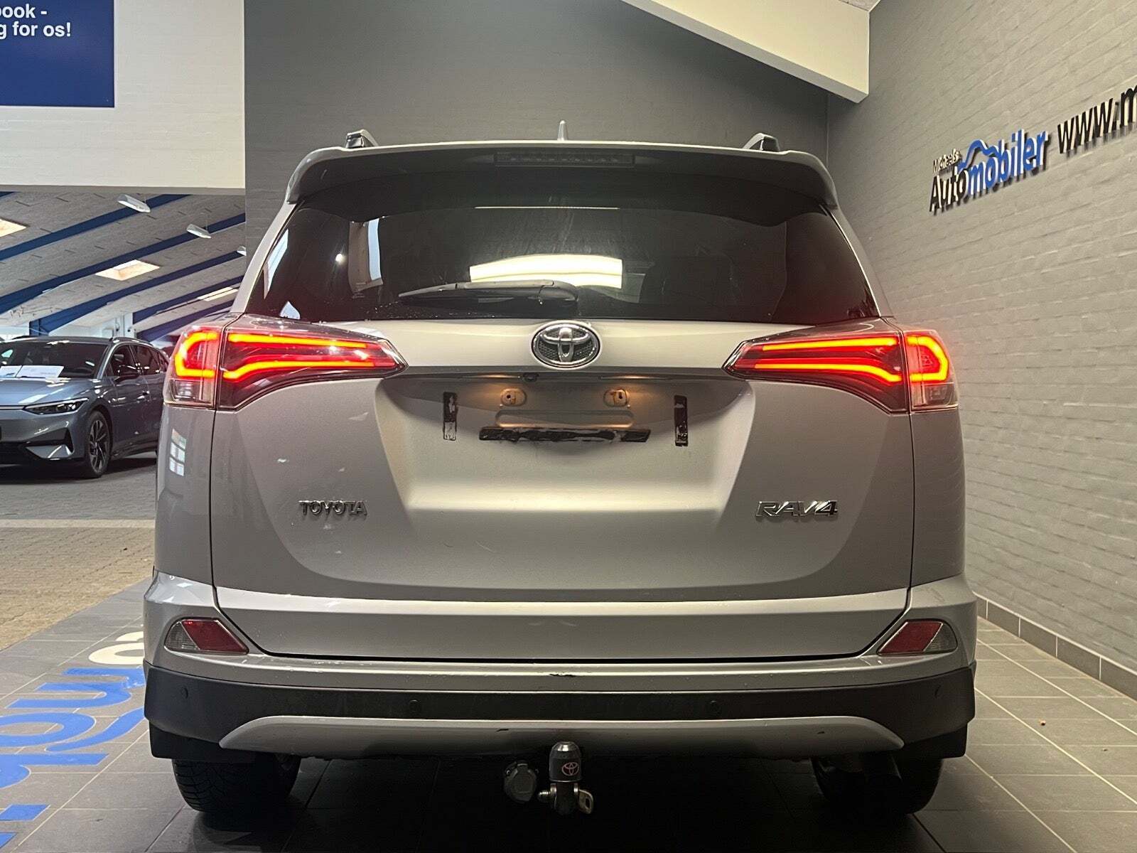 Toyota RAV4 2,0 D-4D T3