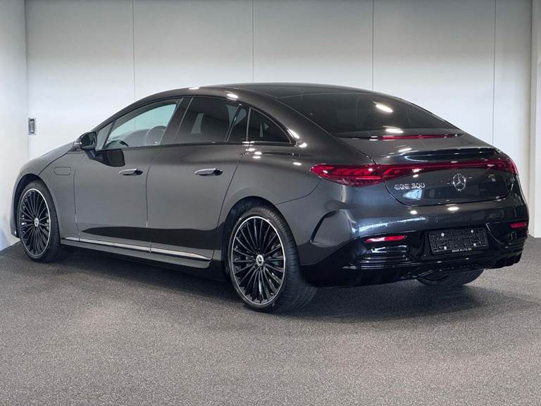 Mercedes EQE300 AMG Line Premium Plus
