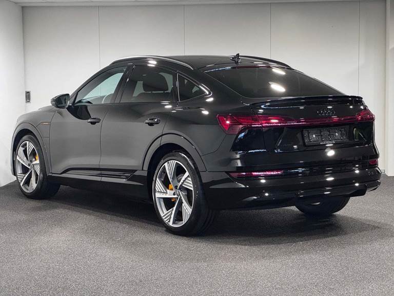 Audi e-tron 55 Black Edition S-line Sportback quattro