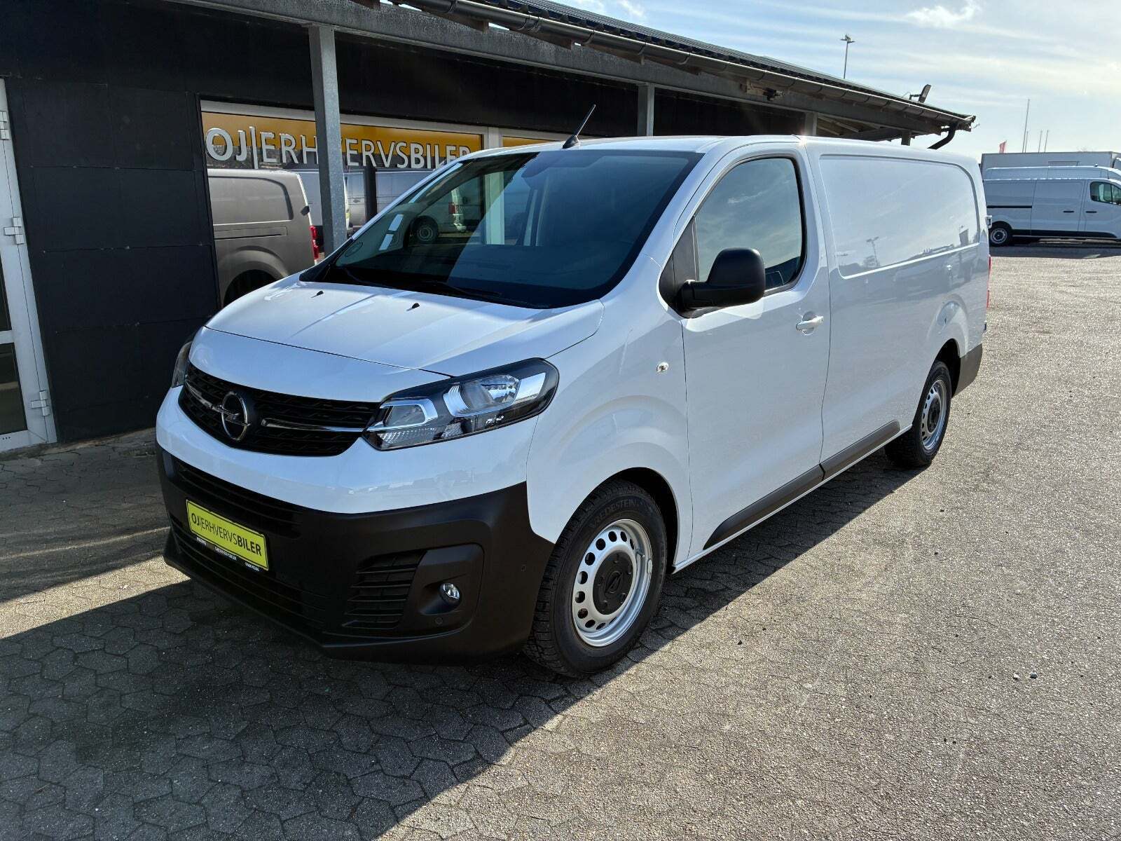 Opel Vivaro 2,0 D 145 Enjoy L3V2 aut.