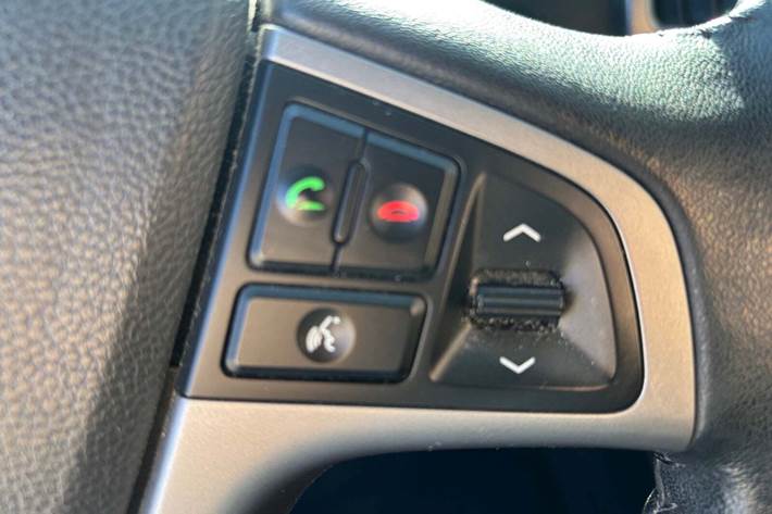 Hvid Hyundai i20 fra 2013