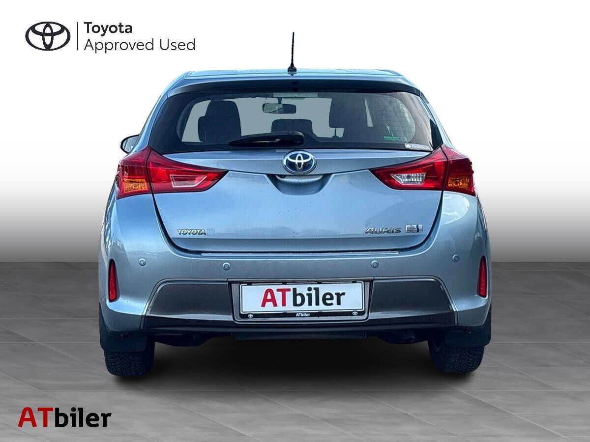 Toyota Auris 1,8 VVT-I  Hybrid H2+ E-CVT 136HK 5d Aut.