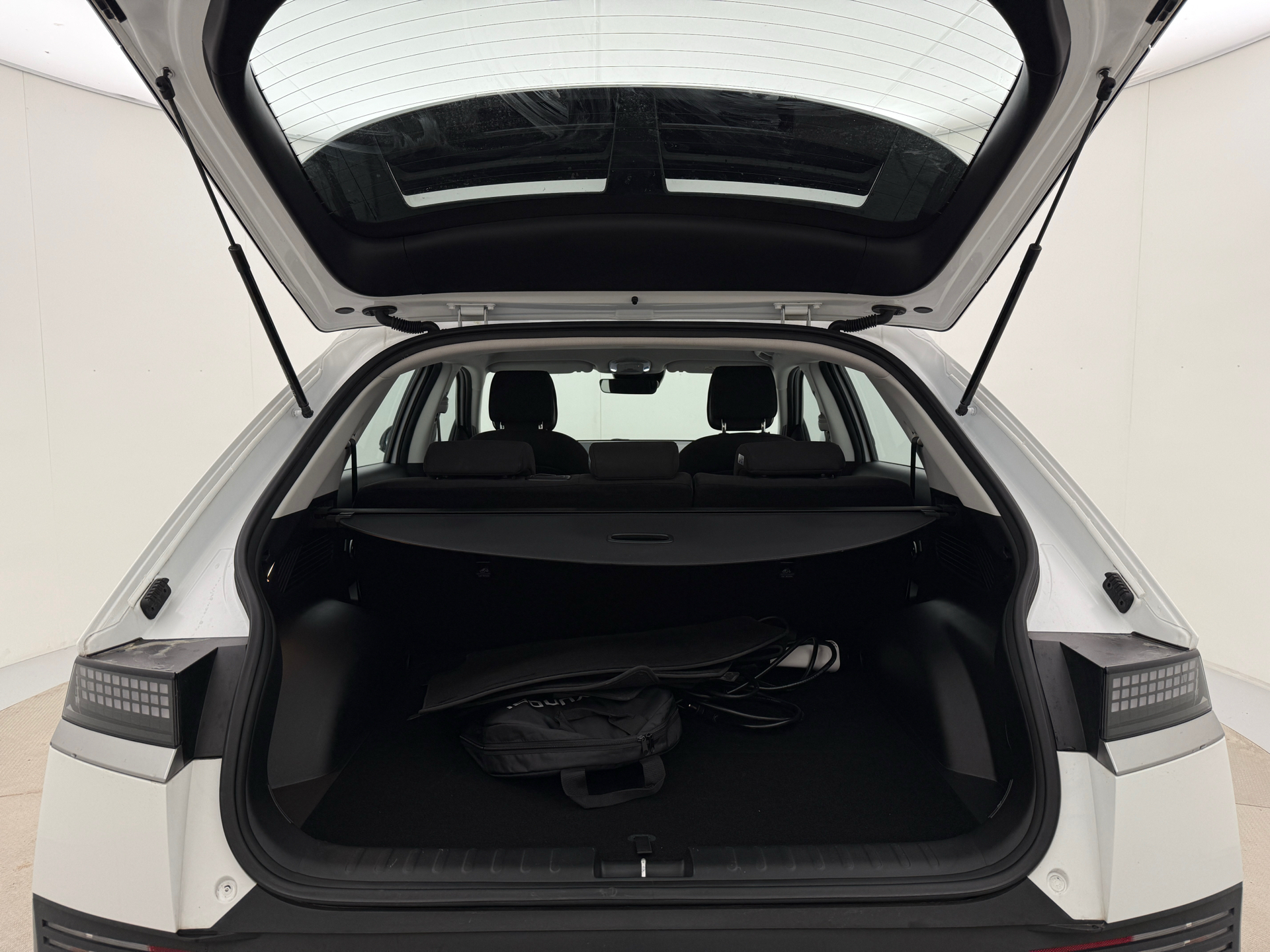 Hvid Hyundai Ioniq 5 fra 2022