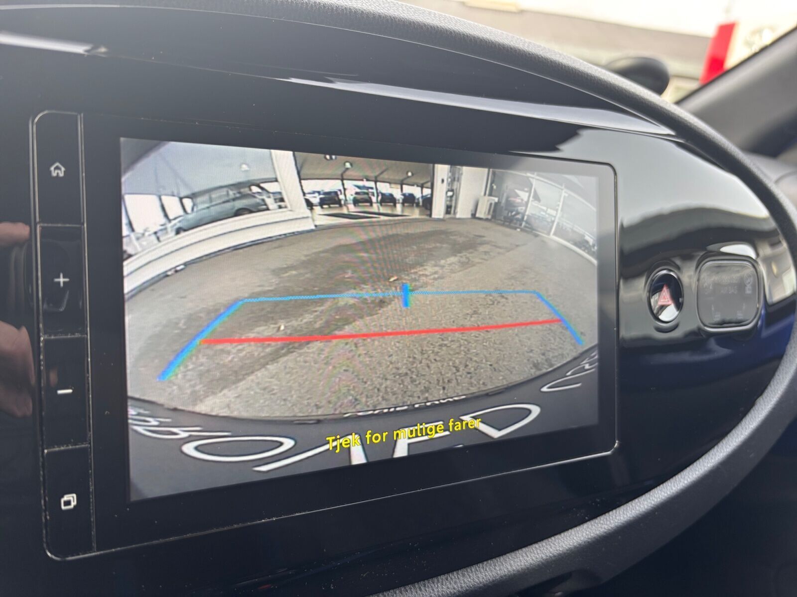 Blå Toyota Aygo X fra 2024