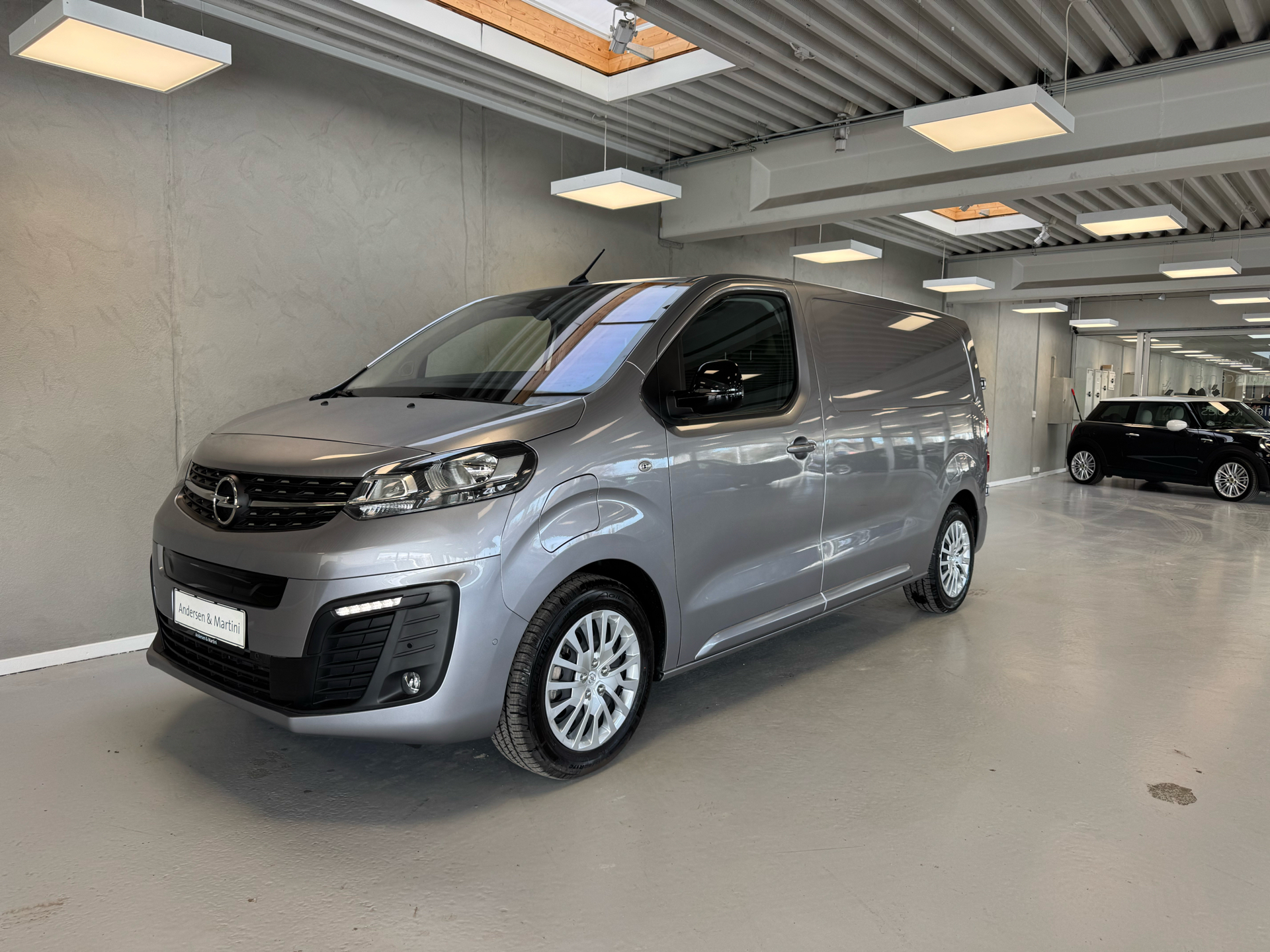 Opel Vivaro-e L2V1 EL Enjoy 136HK Van Aut.