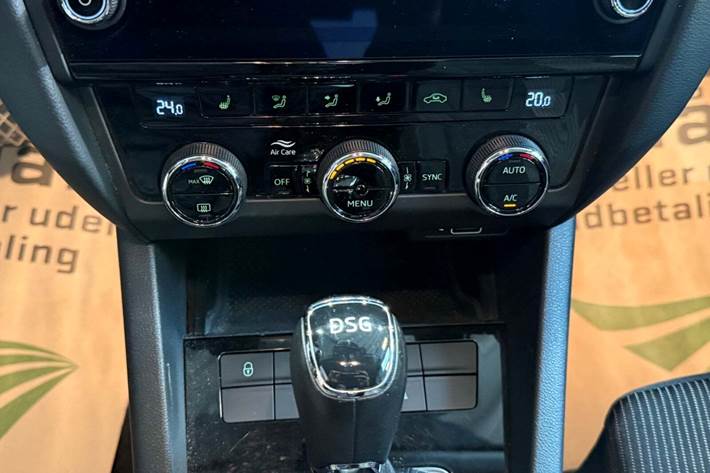 Hvid Skoda Octavia fra 2019