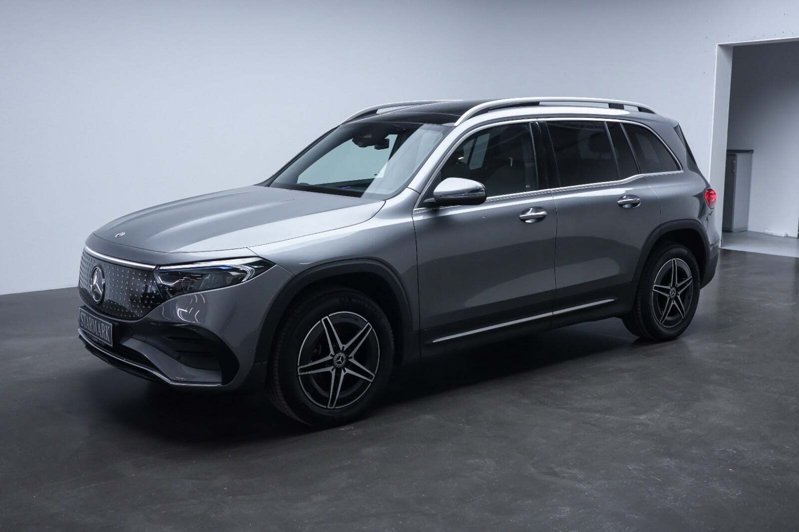 Mercedes EQB250+ AMG Line Advance Plus 7prs