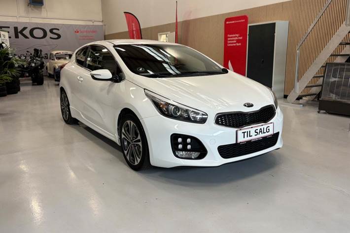 Hvid Kia Ceed fra 2017