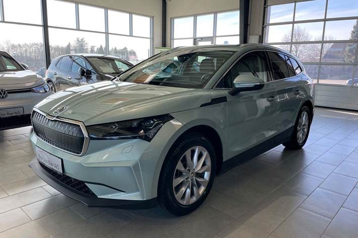 Turquoise Skoda Enyaq fra 2025