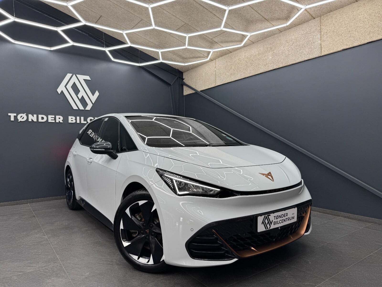 Cupra Born 77 e-Boost