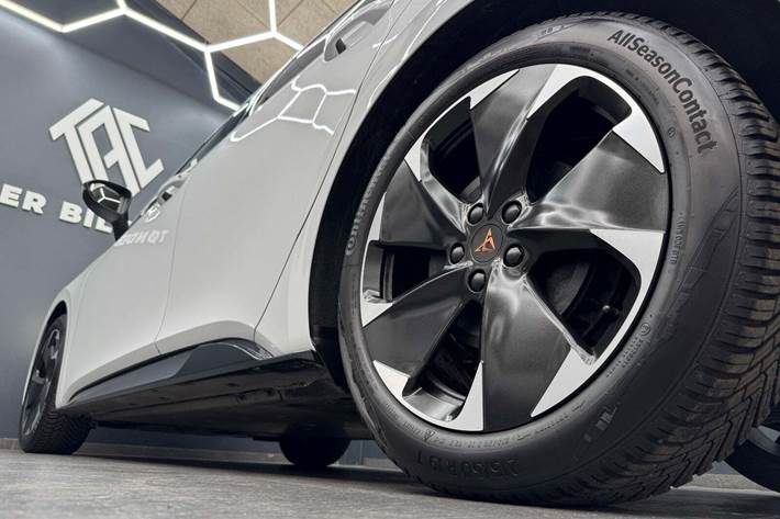 Hvid Cupra Born fra 2024