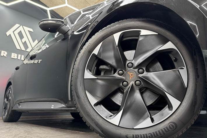 Grå Cupra Born fra 2024