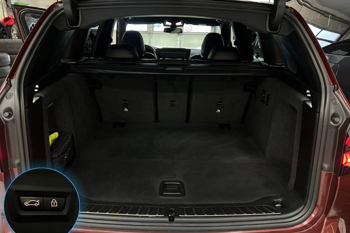 Rød BMW iX3 fra 2022