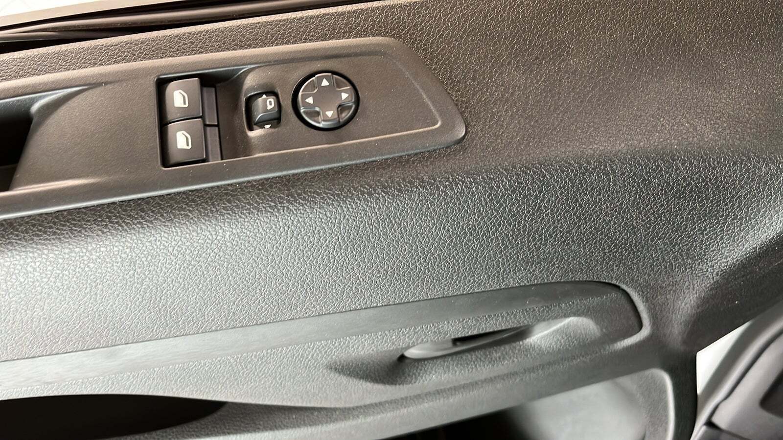 Hvid Citroën Jumpy fra 2024