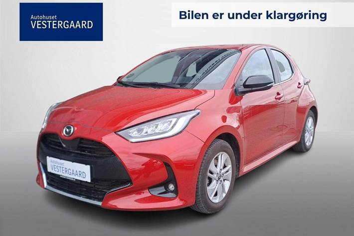 Rød Mazda 2 fra 2022