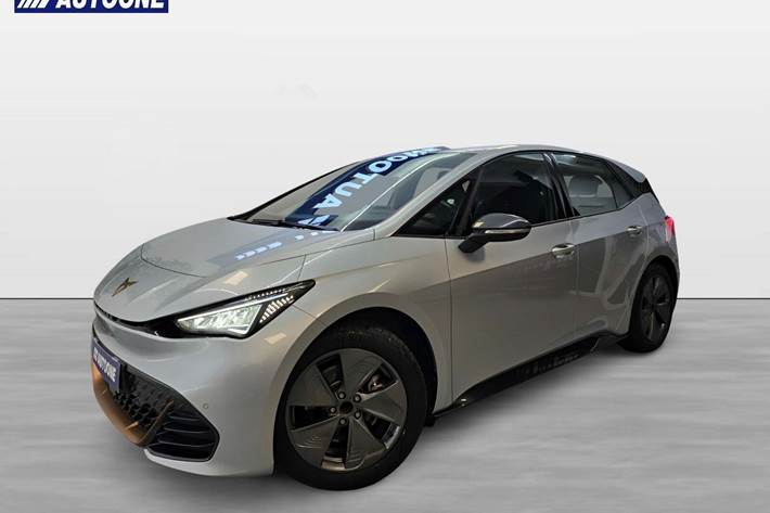 Sølv Cupra Born fra 2022 set udefra