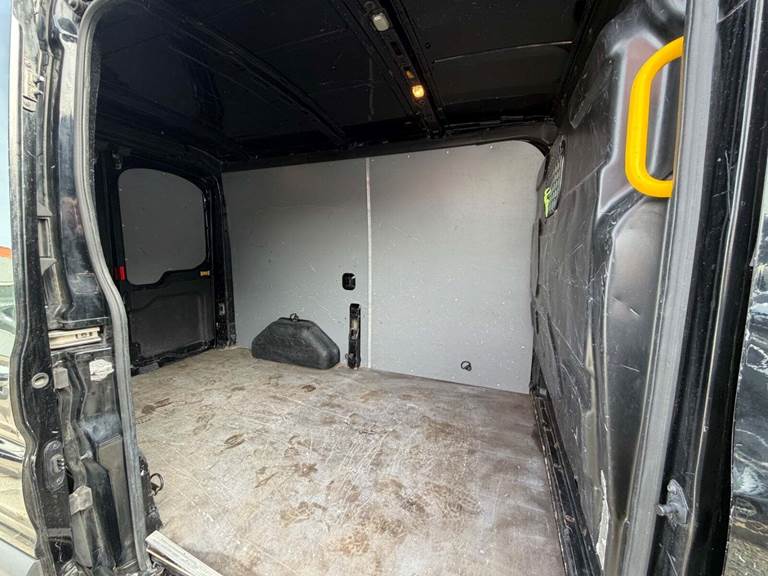 Ford Transit 350 L2 Van 2,2 TDCi 125 Trend H2 FWD