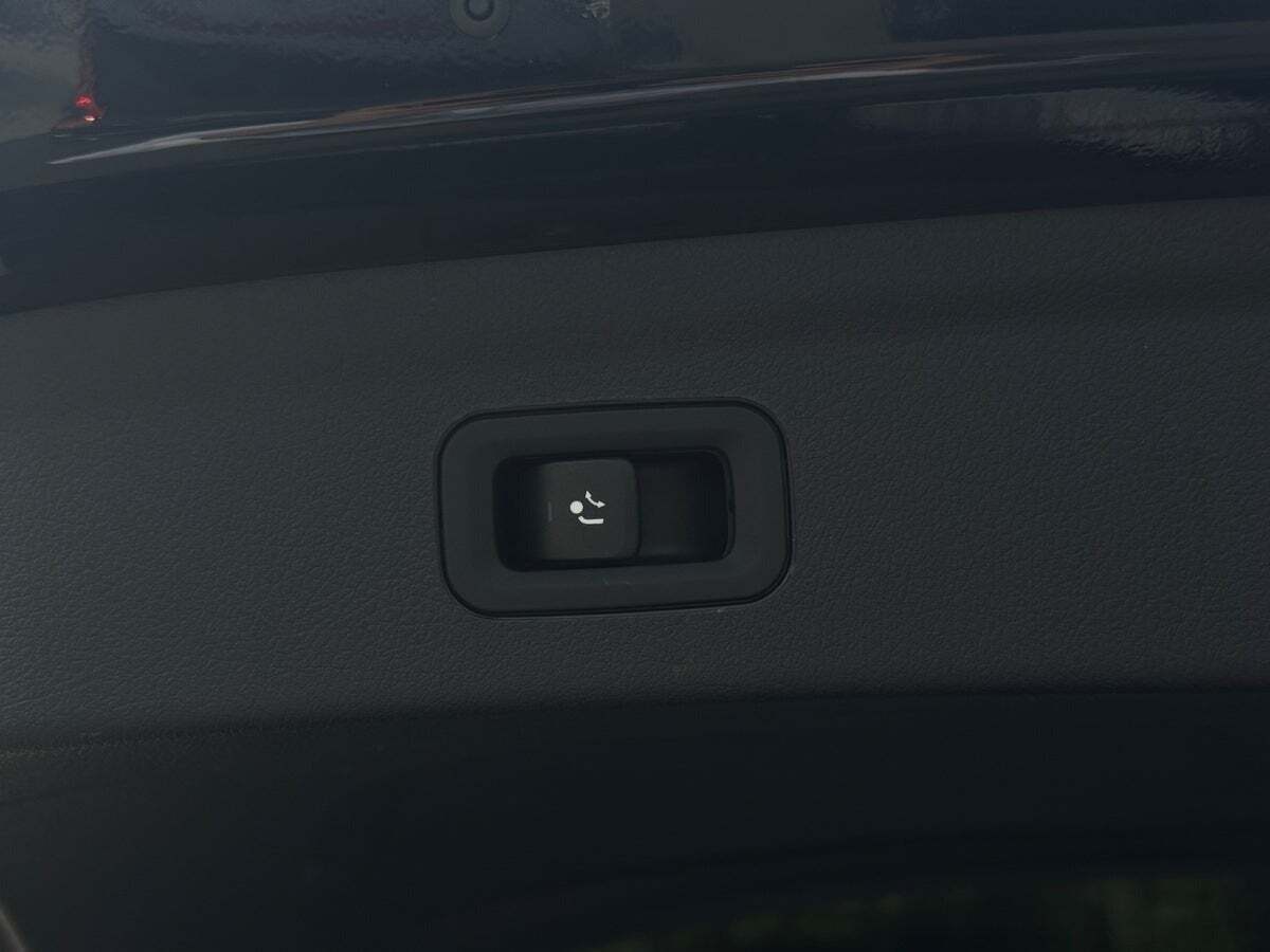 Sort Mercedes GLE350 de fra 2022