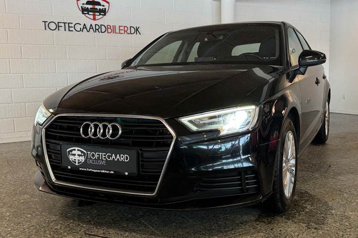 Sort Audi A3 fra 2016