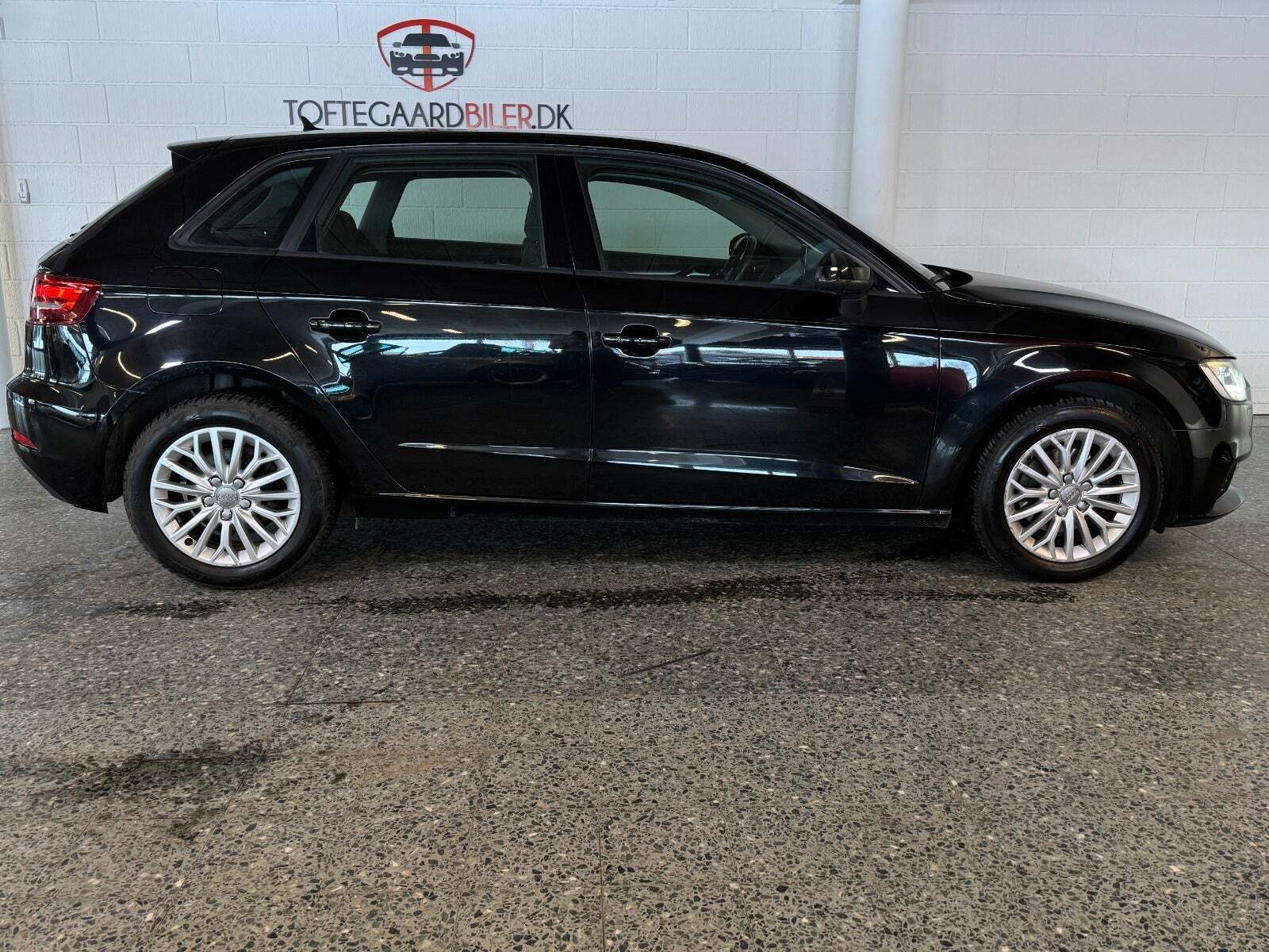 Sort Audi A3 fra 2016