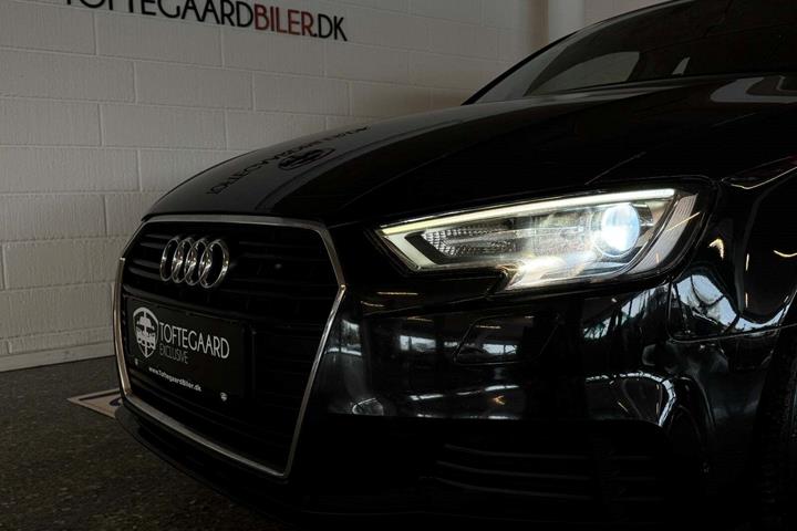 Sort Audi A3 fra 2016