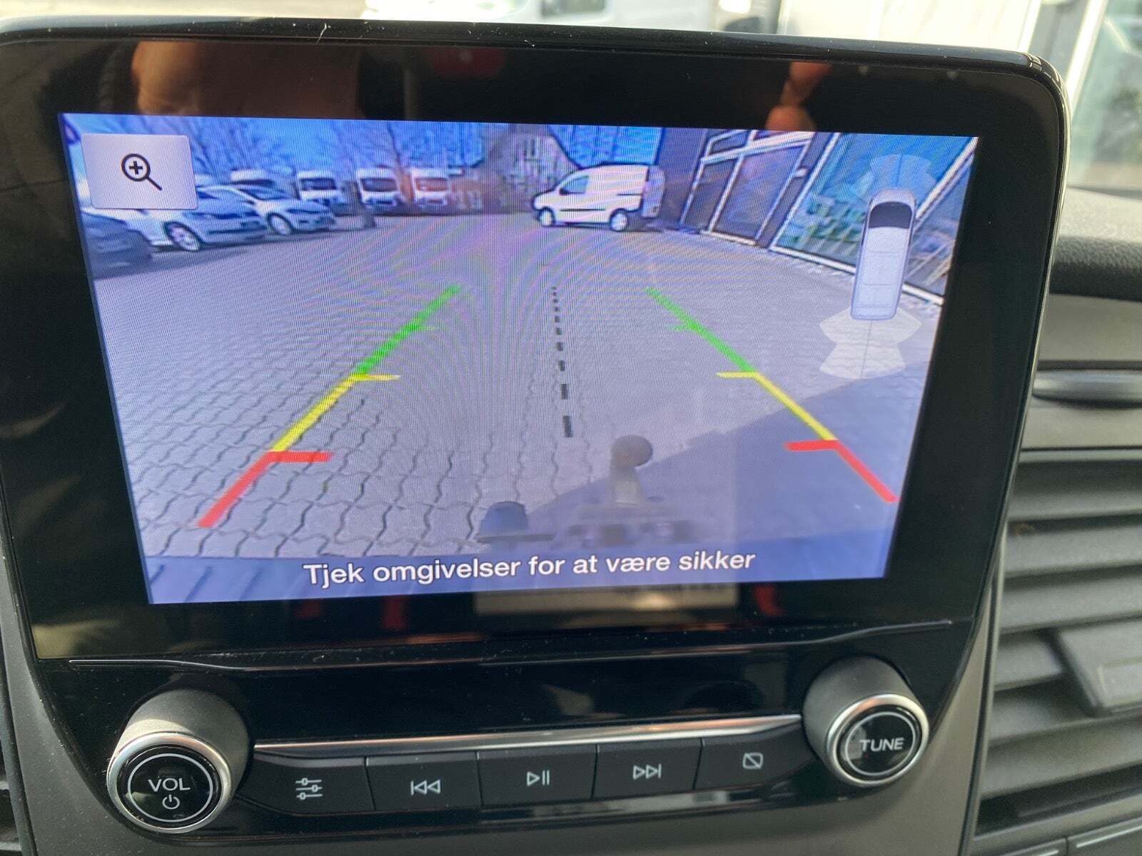 Hvid Ford Transit Custom 300L fra 2022