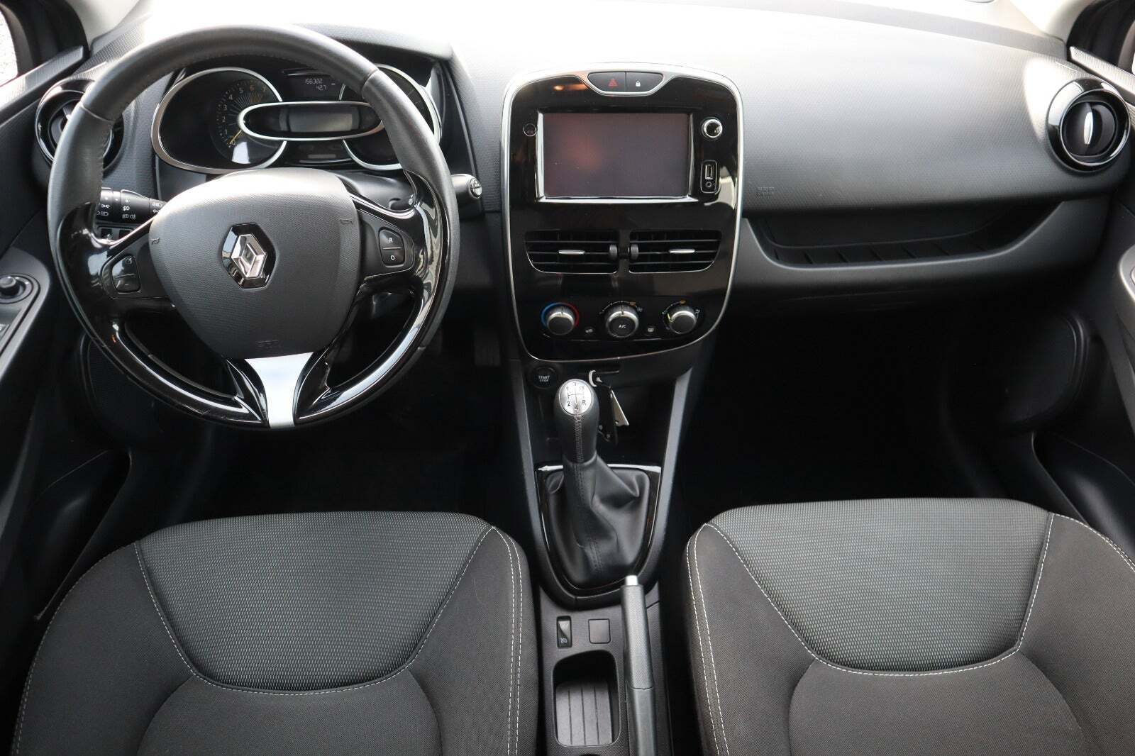 Renault Clio IV 0,9 TCe 90 Expression Sport Tourer