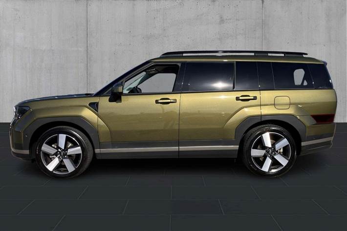 Grøn Hyundai Santa Fe fra 2024