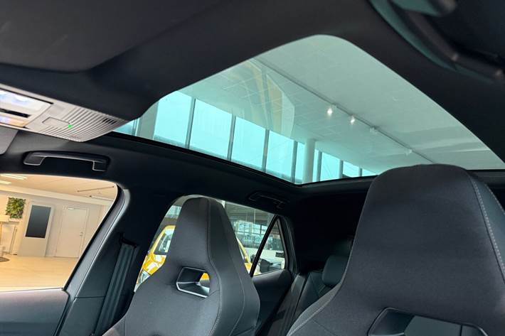 Grå Cupra Born fra 2023