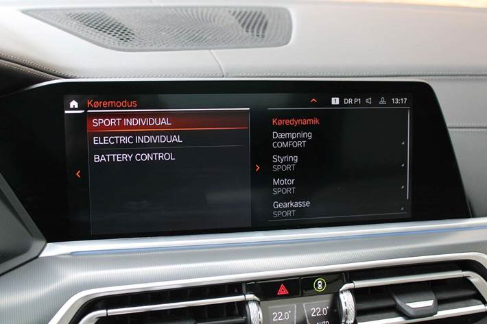 Grå BMW X5 fra 2021