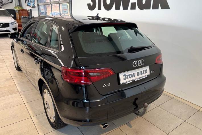 Sort Audi A3 fra 2016