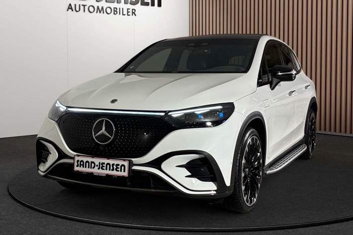Hvid Mercedes EQE500 SUV fra 2023