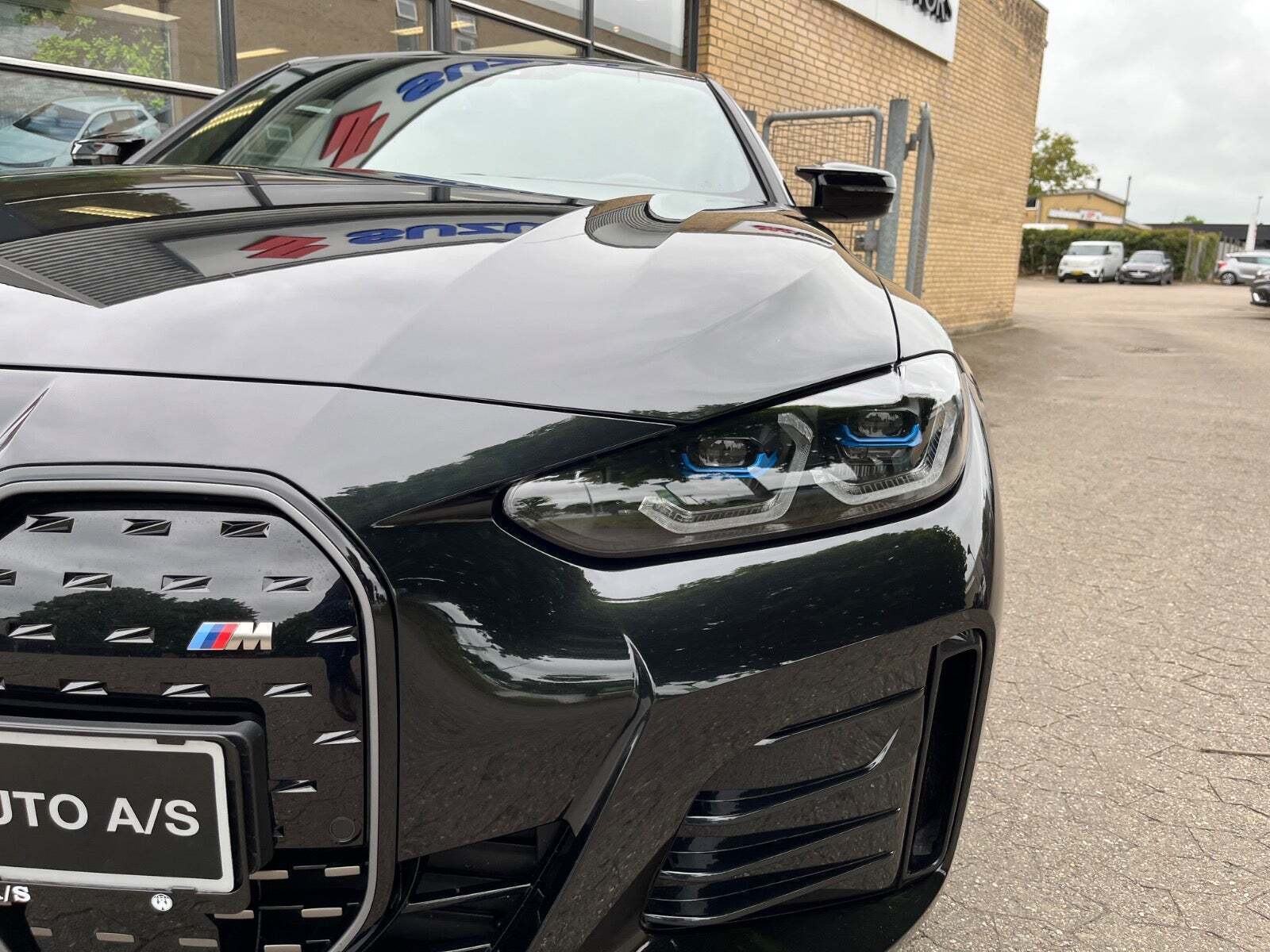 Sort BMW i4 fra 2024