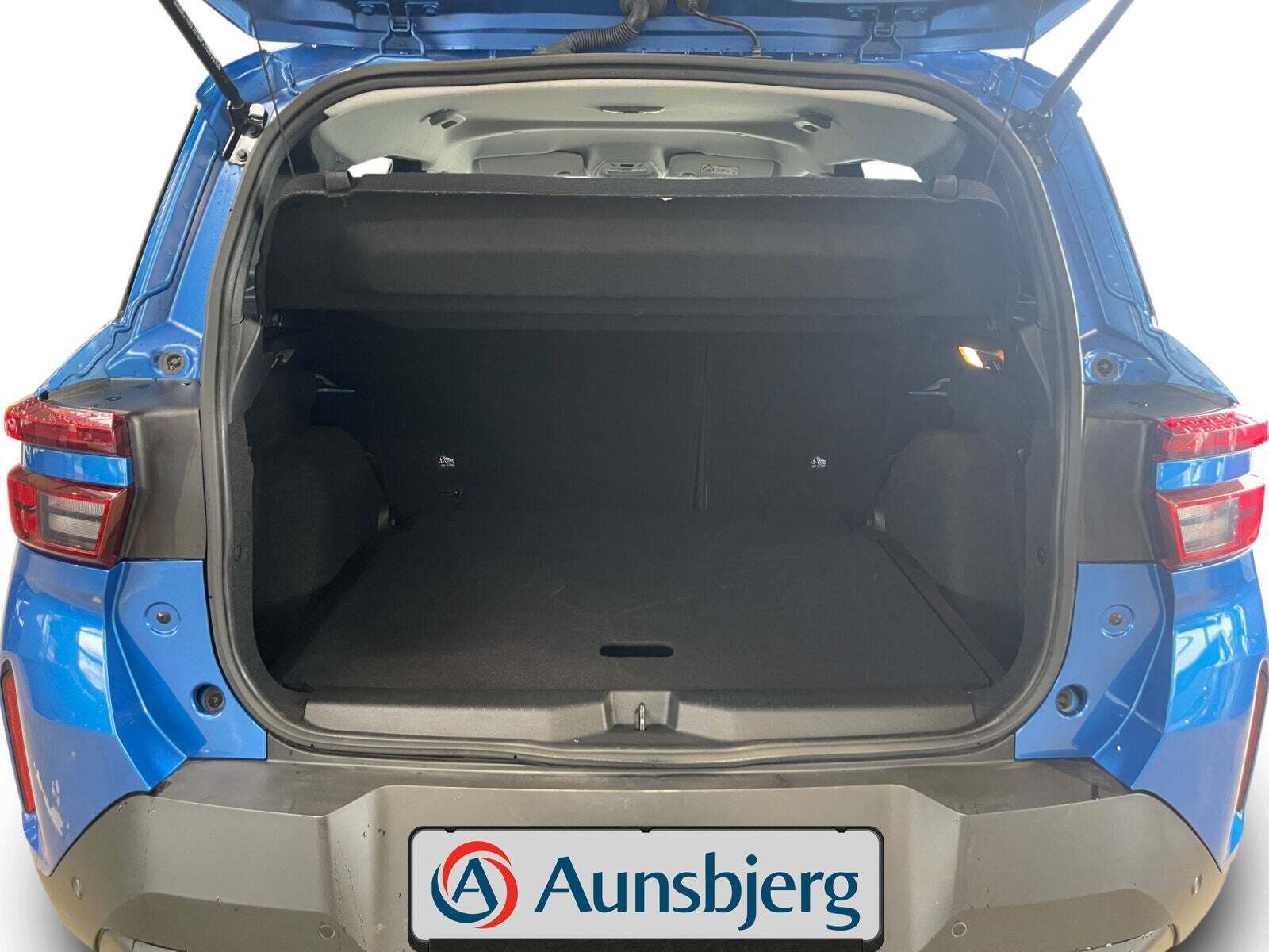 Blå Opel Frontera fra 2025