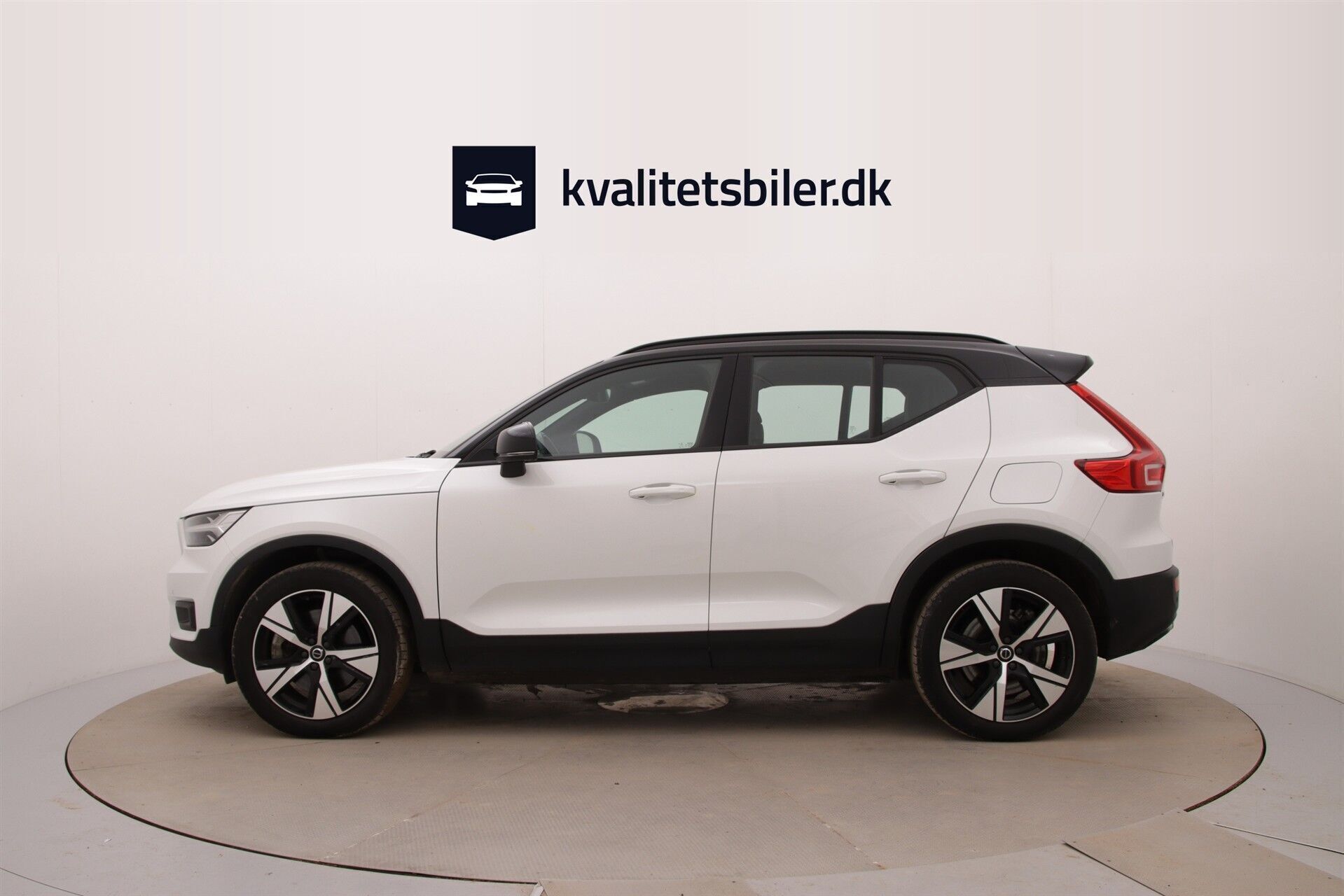 Volvo XC40 P8 Recharge Twin R-design AWD 408HK 5d Aut.