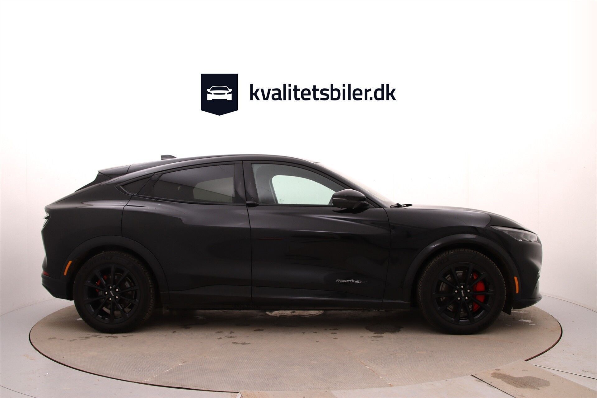 Ford Mustang Mach-E EL UR Premium AWD 351HK 5d Aut.