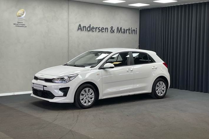 Hvid Kia Rio fra 2021
