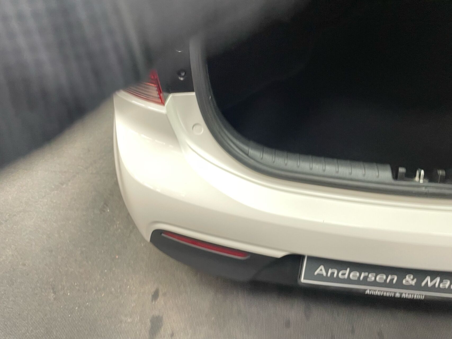 Hvid Kia Rio fra 2021