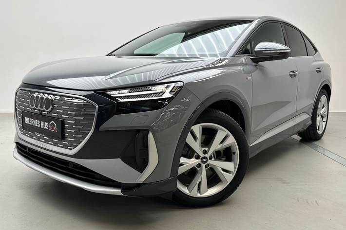 Grå Audi Q4 fra 2022
