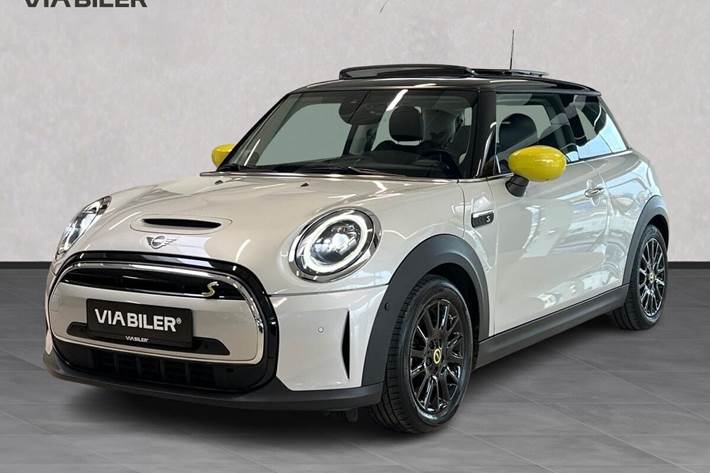 Hvid Mini Cooper fra 2022