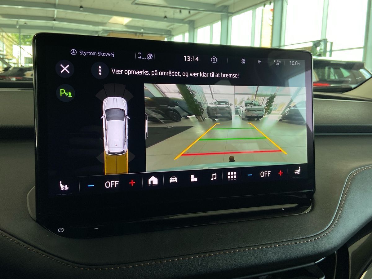 Grøn Skoda Enyaq fra 2021