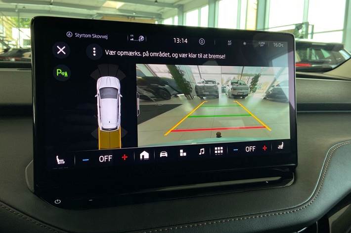 Grøn Skoda Enyaq fra 2021