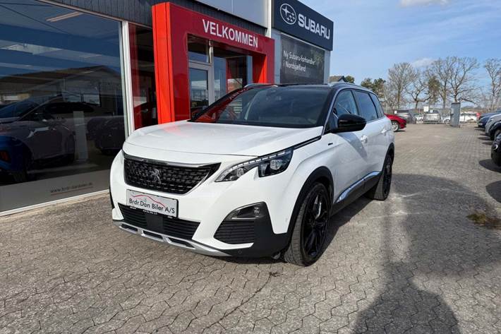 Hvid Peugeot 5008 fra 2019