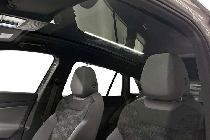 Grå VW ID.4 fra 2022