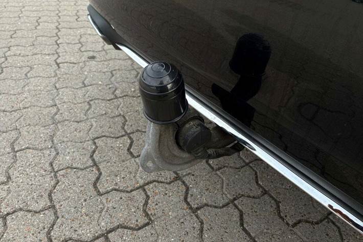 Sort Mercedes A250 e fra 2020