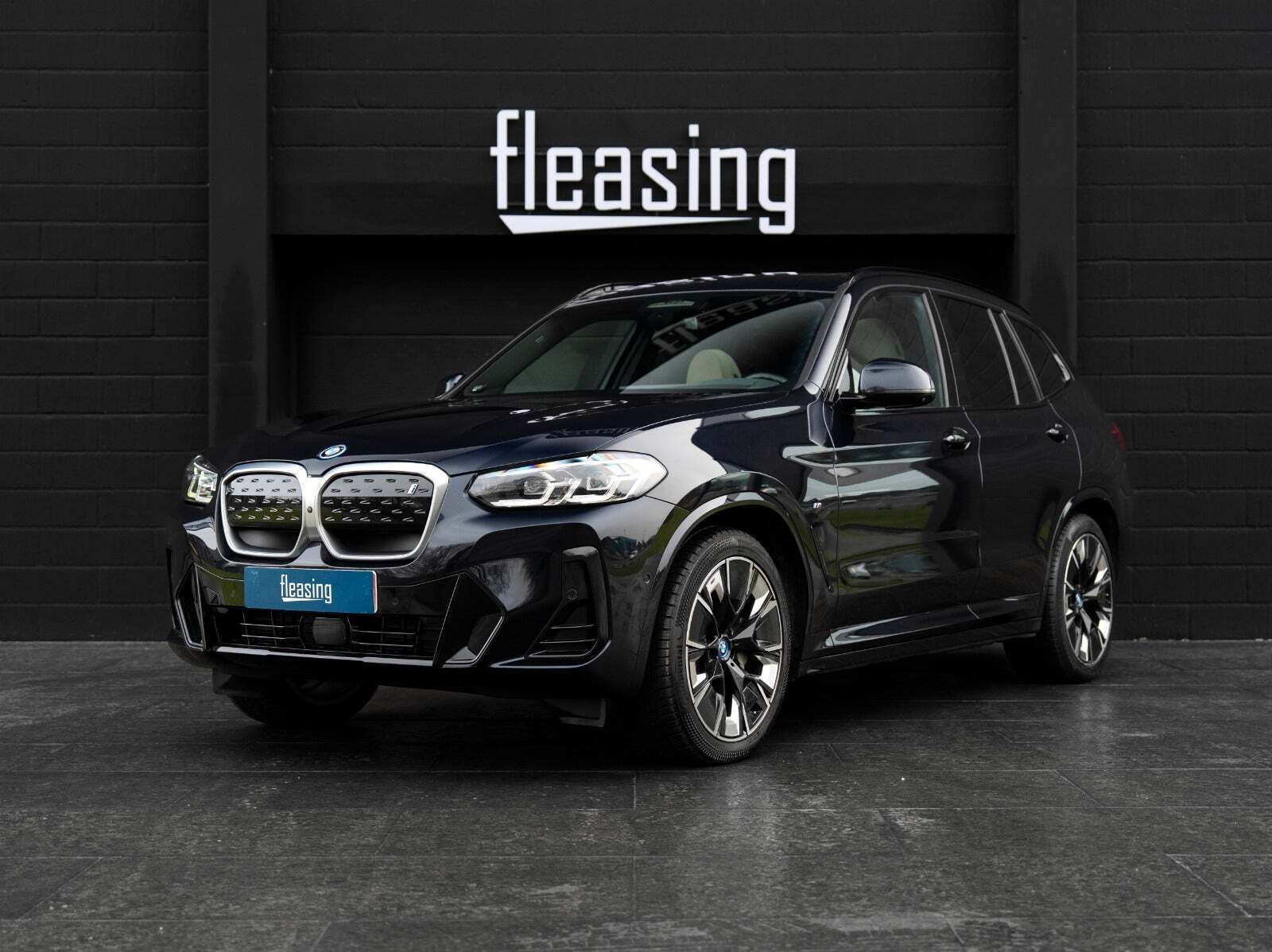 BMW iX3 Charged Plus M-Sport