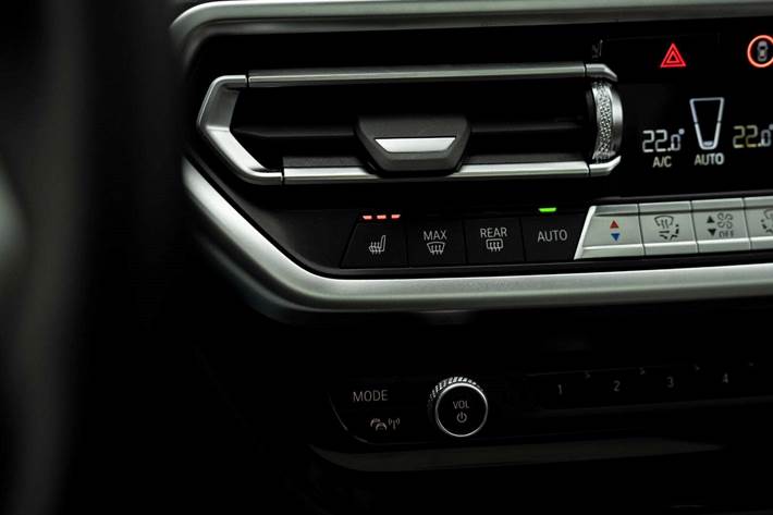 Sort BMW iX3 fra 2022