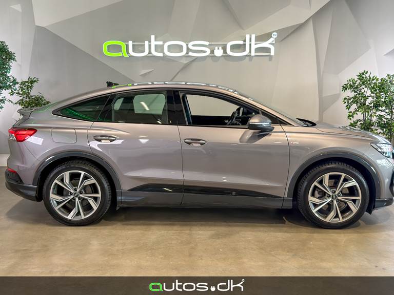 Audi Q4 e-tron 40 S-line Sportback