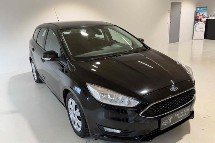 Sort Ford Focus fra 2015